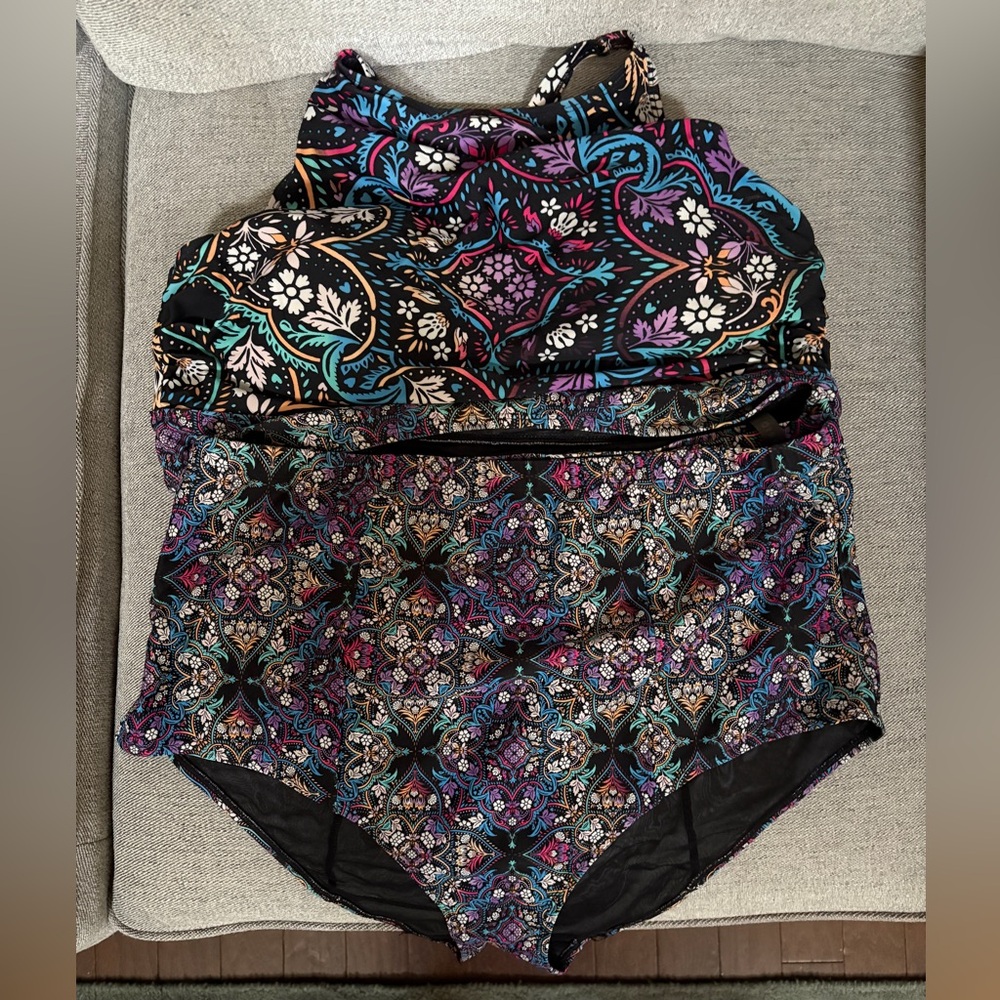 Torrid Black Medallion High Neck Bikini Swim Top and Strappy Back Swim Brief 2X